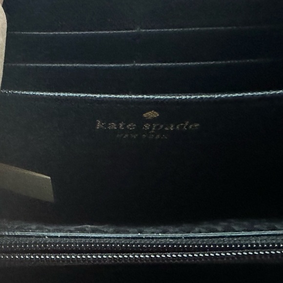 Kate Spade Laurel Way Printed Neda Cruise Trip Continental Wallet - Picture 8 of 8